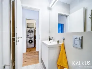 Pronájem bytu 2+kk, Hradec Králové, Eliščino nábřeží, 30 m2