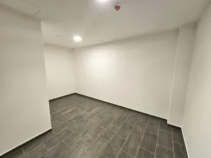 Pronájem bytu 1+kk, Praha - Hloubětín, Poděbradská, 34 m2