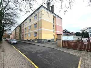 Pronájem bytu 1+kk, Louny, Palackého, 37 m2