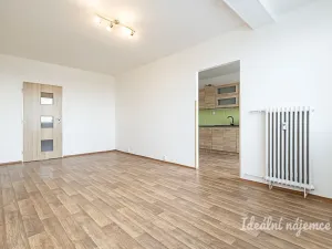 Pronájem bytu 3+1, Praha - Prosek, Vysočanská, 74 m2