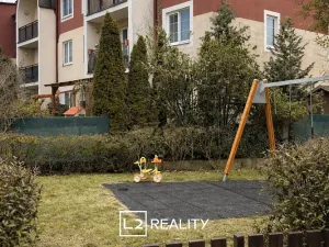 Prodej bytu 2+kk, Vestec, Ve Stromkách, 46 m2