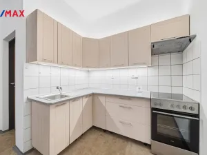 Prodej činžovního domu, Hronov, T. G. Masaryka, 620 m2