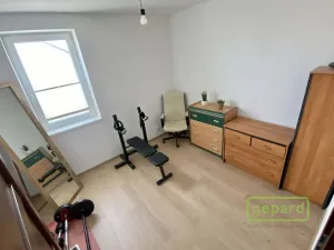 Pronájem bytu 3+kk, Chýně, Uherova, 68 m2