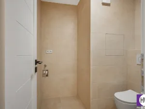 Prodej bytu 3+kk, Praha, Bohúňova, 64 m2