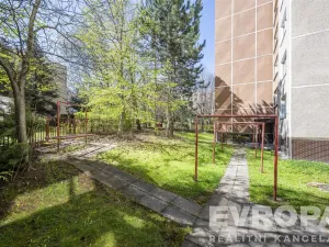 Pronájem bytu 3+1, Praha - Hlubočepy, Voskovcova, 77 m2