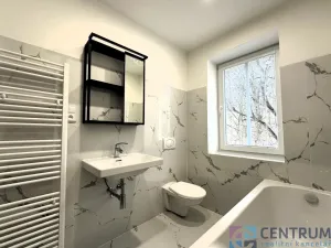 Pronájem bytu 1+kk, Jablonec nad Nisou, U Jeslí, 29 m2