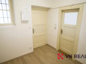 Pronájem bytu 2+kk, Praha - Břevnov, Bělohorská, 44 m2