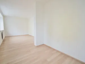 Pronájem bytu 1+kk, Brno - Žebětín, Přírodní, 32 m2