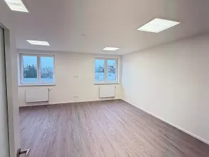 Pronájem skladu, Dobřejovice, 529 m2