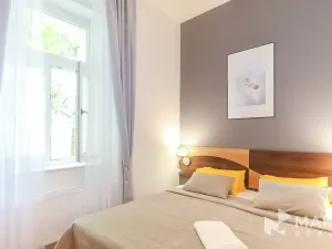Pronájem bytu 2+kk, Praha - Vinohrady, Na Kozačce, 40 m2