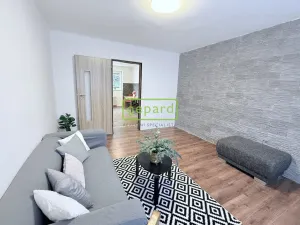 Pronájem bytu 2+1, Solenice, 50 m2