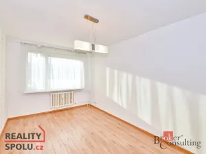 Pronájem bytu 3+kk, Praha - Vršovice, Tádžická, 74 m2
