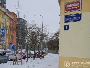 Prodej bytu 2+1, Praha - Žižkov, Basilejské náměstí, 73 m2