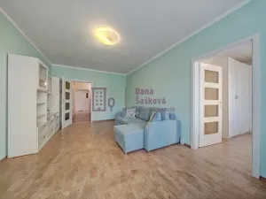 Pronájem bytu 4+1, Jindřichův Hradec, Kosmonautů, 87 m2