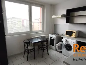 Prodej bytu 1+1, Otrokovice, Obchodní, 32 m2