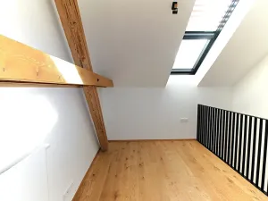 Pronájem bytu 2+kk, Praha - Nusle, Vrtbova, 43 m2