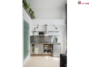 Pronájem bytu 1+kk, Praha - Košíře, Plzeňská, 25 m2