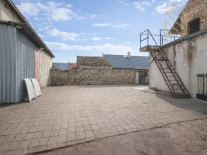 Prodej obchodního prostoru, Veltěže, Perucká, 1326 m2