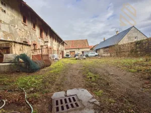 Prodej obchodního prostoru, Veltěže, Perucká, 1326 m2