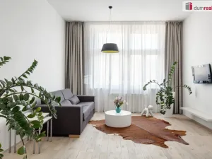 Pronájem bytu 2+kk, Praha - Košíře, Plzeňská, 52 m2