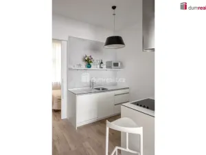 Pronájem bytu 2+kk, Praha - Košíře, Plzeňská, 52 m2