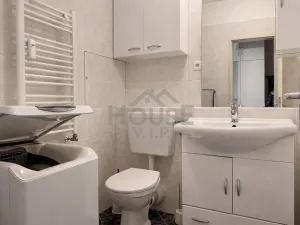 Prodej bytu 1+kk, Praha - Troja, Hnězdenská, 40 m2