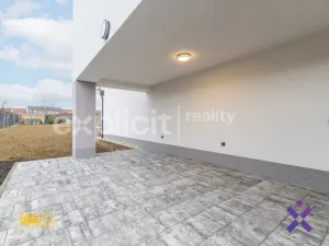 Prodej bytu 3+kk, Ostrožská Nová Ves, U Svatých, 81 m2