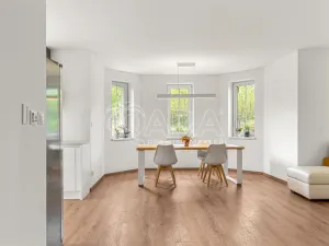 Prodej rodinného domu, Postřižín, Jelení, 169 m2