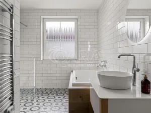 Prodej rodinného domu, Postřižín, Jelení, 169 m2