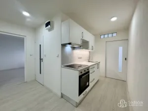 Pronájem bytu 2+kk, Sokolov, Švabinského, 45 m2