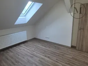 Pronájem bytu 2+kk, České Budějovice, Novohradská, 42 m2