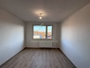 Pronájem bytu 3+1, Rokycany, K Řece, 76 m2