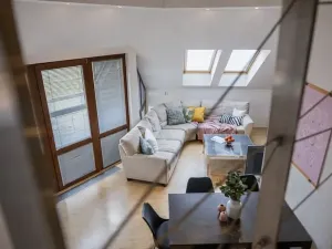 Pronájem bytu 6+kk a větší, Praha - Holešovice, Strojnická, 168 m2