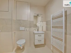 Pronájem bytu 2+kk, Liberec - Liberec II-Nové Město, Papírová, 74 m2