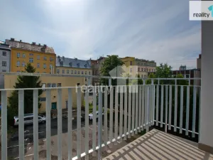 Pronájem bytu 2+kk, Liberec - Liberec II-Nové Město, Papírová, 74 m2