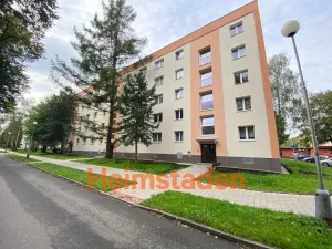 Pronájem bytu 3+1, Karviná - Nové Město, Holubova, 70 m2