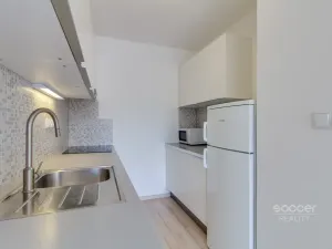 Prodej bytu 2+kk, Praha - Komořany, Za sídlištěm, 45 m2