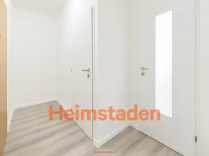 Pronájem obchodního prostoru, Havířov - Město, nám. Republiky, 34 m2