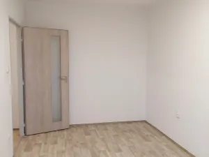 Prodej bytu 3+1, Náchod - Staré Město nad Metují, Pražská, 71 m2