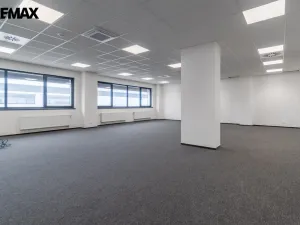 Pronájem obchodního prostoru, Tuchoměřice, 289 m2