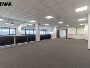 Pronájem obchodního prostoru, Tuchoměřice, 289 m2