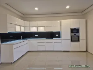 Pronájem bytu 4+kk, Praha - Smíchov, Plzeňská, 100 m2