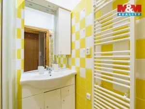 Pronájem bytu 2+1, Cheb, Kasární náměstí, 54 m2