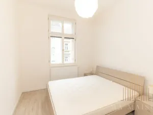 Pronájem bytu 2+kk, Praha - Nusle, Mečislavova, 50 m2