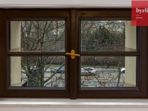 Pronájem bytu 2+kk, Praha, Vrtbova, 56 m2