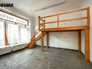 Pronájem obchodního prostoru, Písek, Chelčického, 183 m2