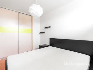 Pronájem bytu 3+kk, Praha, Mlázovická, 75 m2