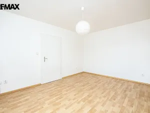 Pronájem bytu 1+1, Strakonice - Strakonice II, Komenského, 52 m2