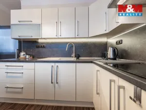 Prodej bytu 2+1, Čáslav - Čáslav-Nové Město, Bojovníků za svobodu, 57 m2