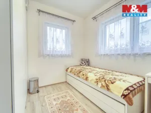 Prodej rodinného domu, Králův Dvůr - Křižatky, Na Vinohradech, 94 m2